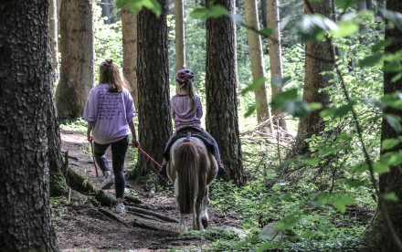 Ponyreiten im Hasental