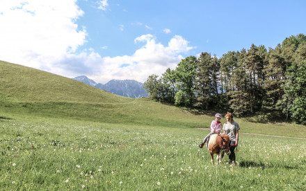 Ponyreiten im Hasental